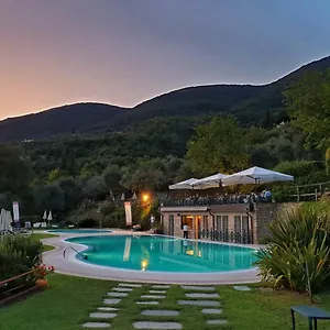 Apartahotel Domina Borgo Degli Ulivi - Garda, Gardone Riviera